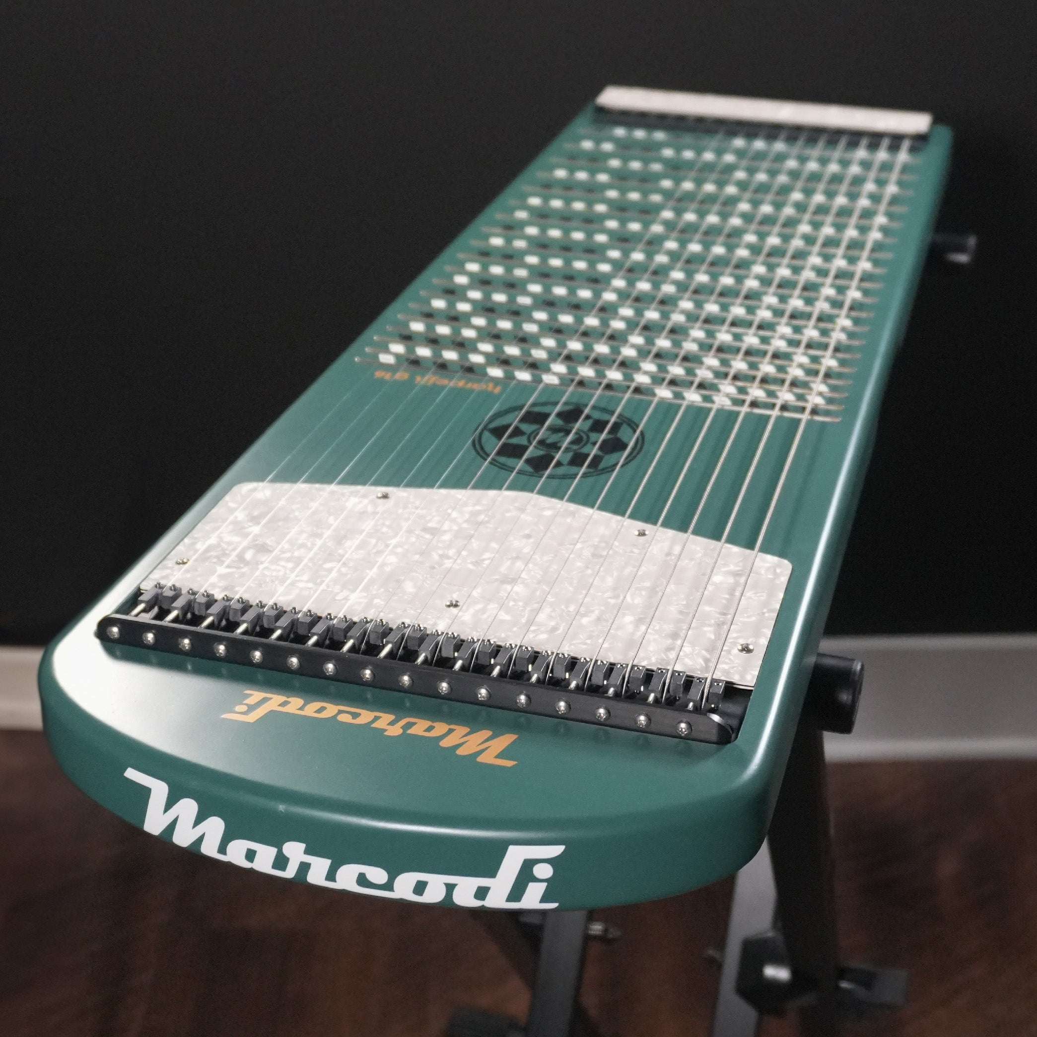 RECONDITIONED British Racing Green Harpejji g16